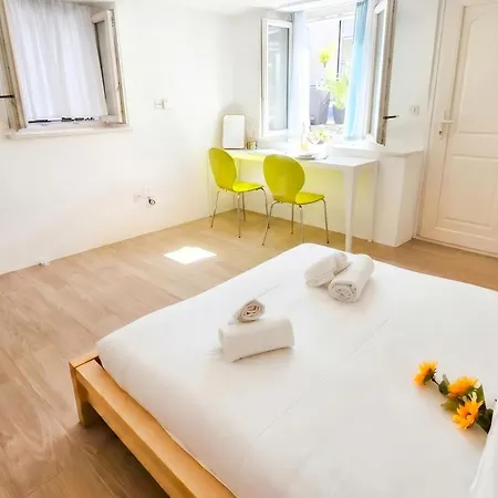 Casa Cecilia 500m From The - Happy Appartement Ascona